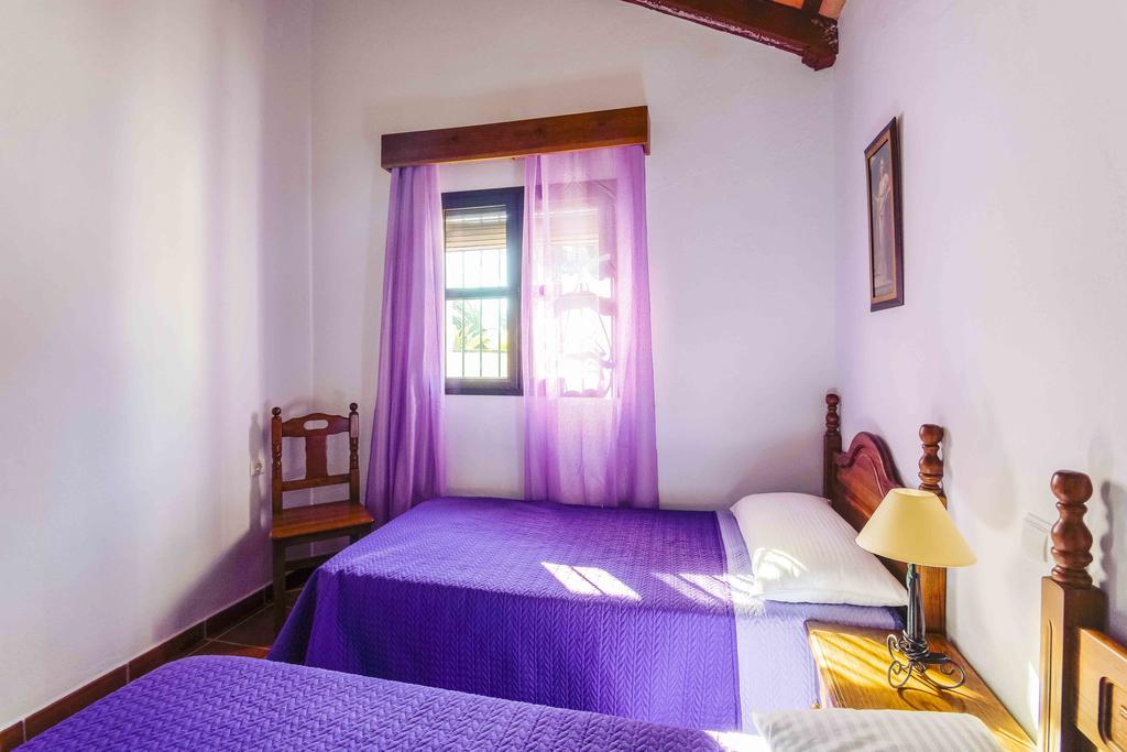 Vivienda Rural Atlantico Sur & Familias Konuk evi Conil De La Frontera Dış mekan fotoğraf